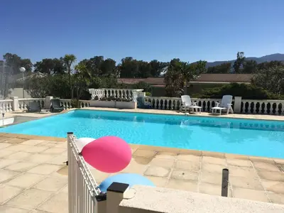 Piscine de l'établissement Butia ou située à proximité