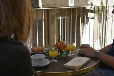 Nourriture dans l'hôtel ou à proximité