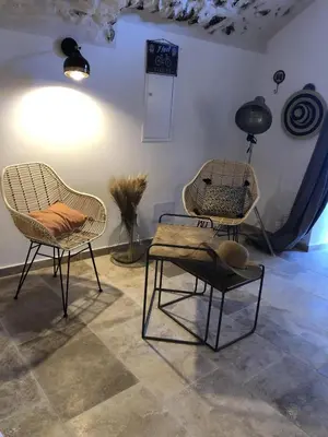 Coin salon dans l'établissement 1722 Cosy Home Corbara