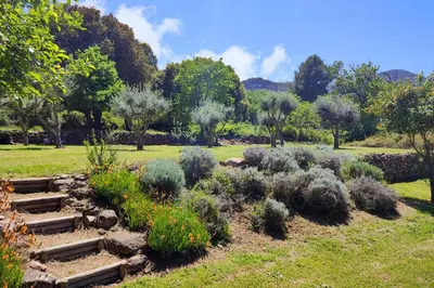 Jardin de l'établissement CASA di u cuginu