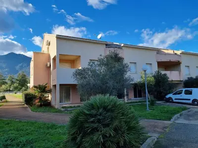 Vue générale sur la montagne ou vue sur la montagne depuis l'appartement