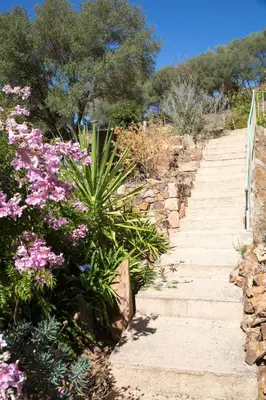 Jardin de l'établissement Appartements A Merendella