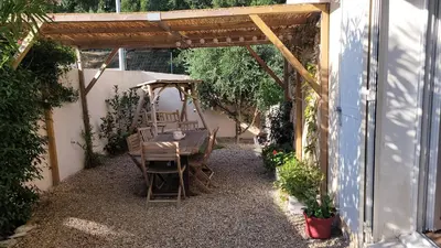 Jardin de l'établissement T2 nath