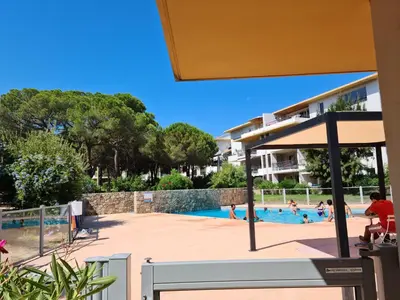 Piscine de l'établissement Maria stella ou située à proximité