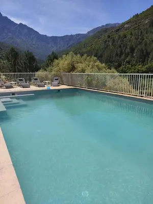 Vue générale sur la montagne ou vue sur la montagne depuis la maison de vacances
