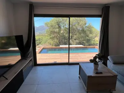 Piscine de l'établissement Bella Vista ou située à proximité