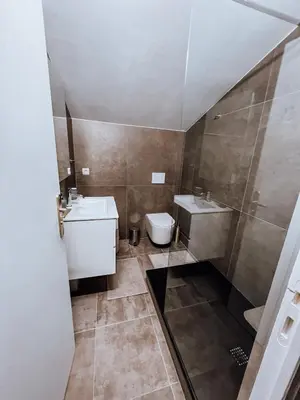 Salle de bains dans l'établissement CASA GIABICONI - Villa 6pers. piscine & spa