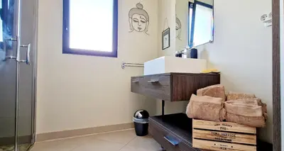 Plan de l'établissement Villa Bistinetti Rez de villa tout confort avec piscine