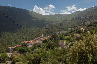 Paysage naturel près de la villa
