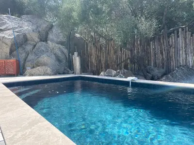 Piscine de l'établissement Casa di l’alivi ou située à proximité