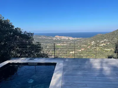 Paysage naturel près de la villa