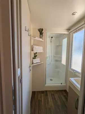 Salle de bains dans l'établissement Piana