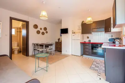 Cuisine ou kitchenette dans l'établissement A Muredda di Lozari