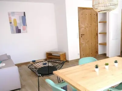 Coin salon dans l'établissement Villa Agliastru à 900m de la plage de Lozari