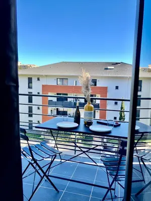 Balcon ou terrasse dans l'établissement Tranquillité et commodités à portée de main