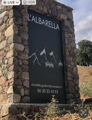 Certificat, récompense, panneau ou autre document affiché dans l'établissement Maison en pierre corse avec vue entre mer et montagne
