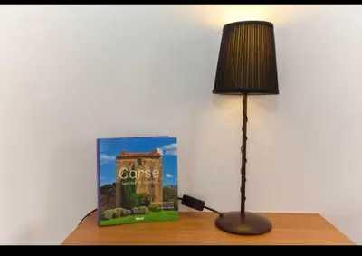 Plan de l'établissement Maison en pierre corse avec vue entre mer et montagne