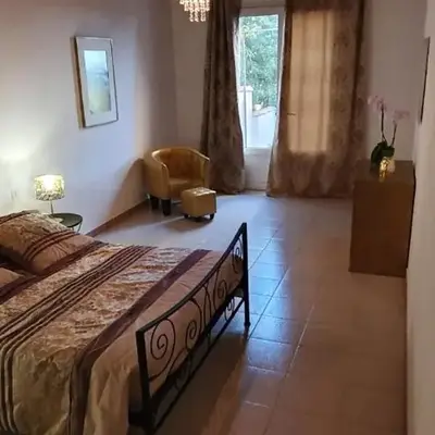 CHEZ ISABELLE