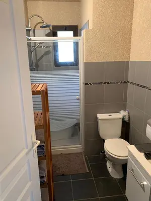 Salle de bains dans l'établissement Le cap’o
