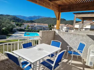 Vue générale sur la montagne ou vue sur la montagne depuis l'appartement