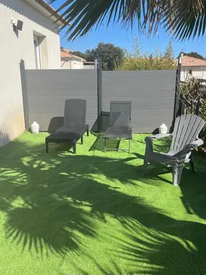 Jardin de l'établissement Maison T1 bis Corse