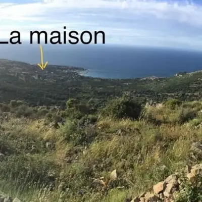 Beau et confortable 2 pièces vue mer/maquis