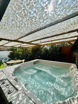 Piscine de l'établissement T2 « Bohème » avec Spa… ou située à proximité