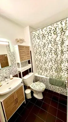 Salle de bains dans l'établissement Appartement ou Studio la mer & la plage à vos pieds CALVI
