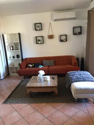 Coin salon dans l'établissement resd. cala di mare