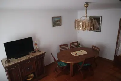 Télévision ou salle de divertissement dans l'établissement Appartement dernier étage vue imprenable sur mer