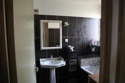 Salle de bains dans l'établissement Appartement dernier étage vue imprenable sur mer
