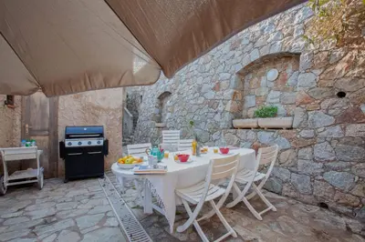 Plan de l'établissement Casa Lisa - appartement dans le village de Monticello vue mer
