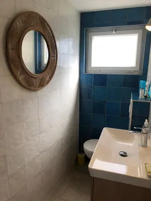 Salle de bains dans l'établissement La Maison de B