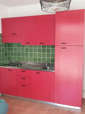 Cuisine ou kitchenette dans l'établissement Appt dans résidence avec piscines et plage privées