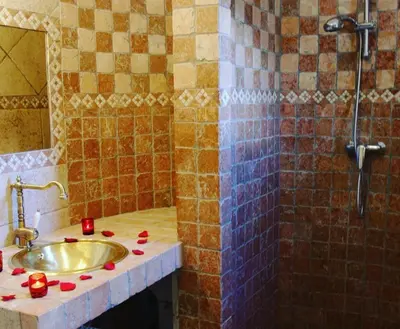 Salle de bains dans l'établissement A Furtezza