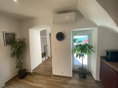 Télévision ou salle de divertissement dans l'établissement Maison de caractère, Zilia, au pied du Montegrossu