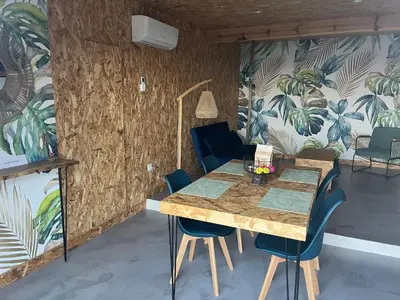 Coin salon dans l'établissement Casa Di Legnu