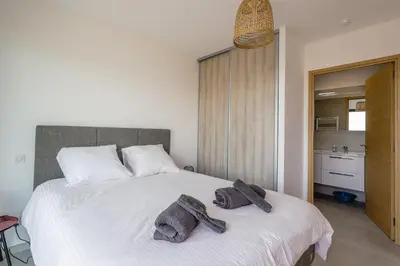 Un ou plusieurs lits dans un hébergement de l'établissement Giardinu di Luce - Appt pour 4 vue mer