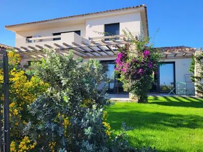 Jardin de l'établissement Giardinu di Luce - Appt pour 4 vue mer