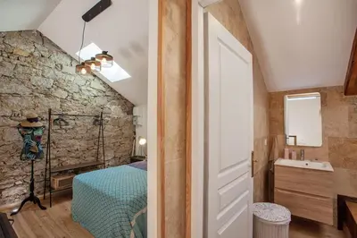 Salle de bains dans l'établissement Villa Sandrine