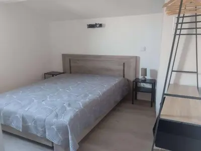 Un ou plusieurs lits dans un hébergement de l'établissement Calvi duplex climatisé vue mer 4 pers